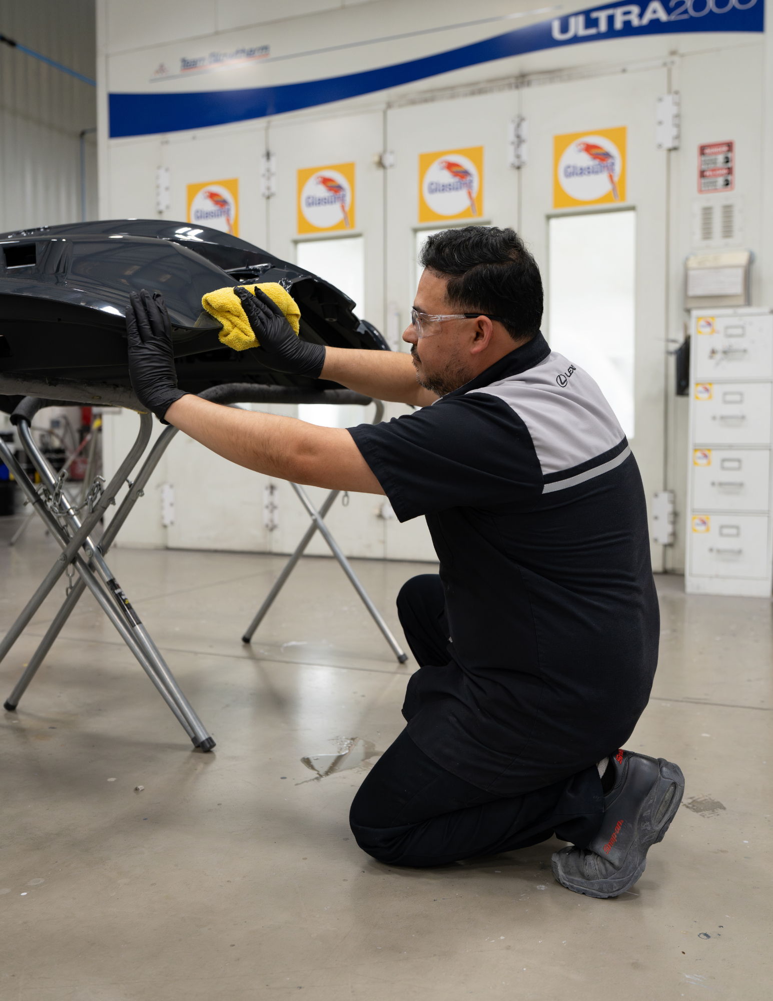 behind-the-repair10